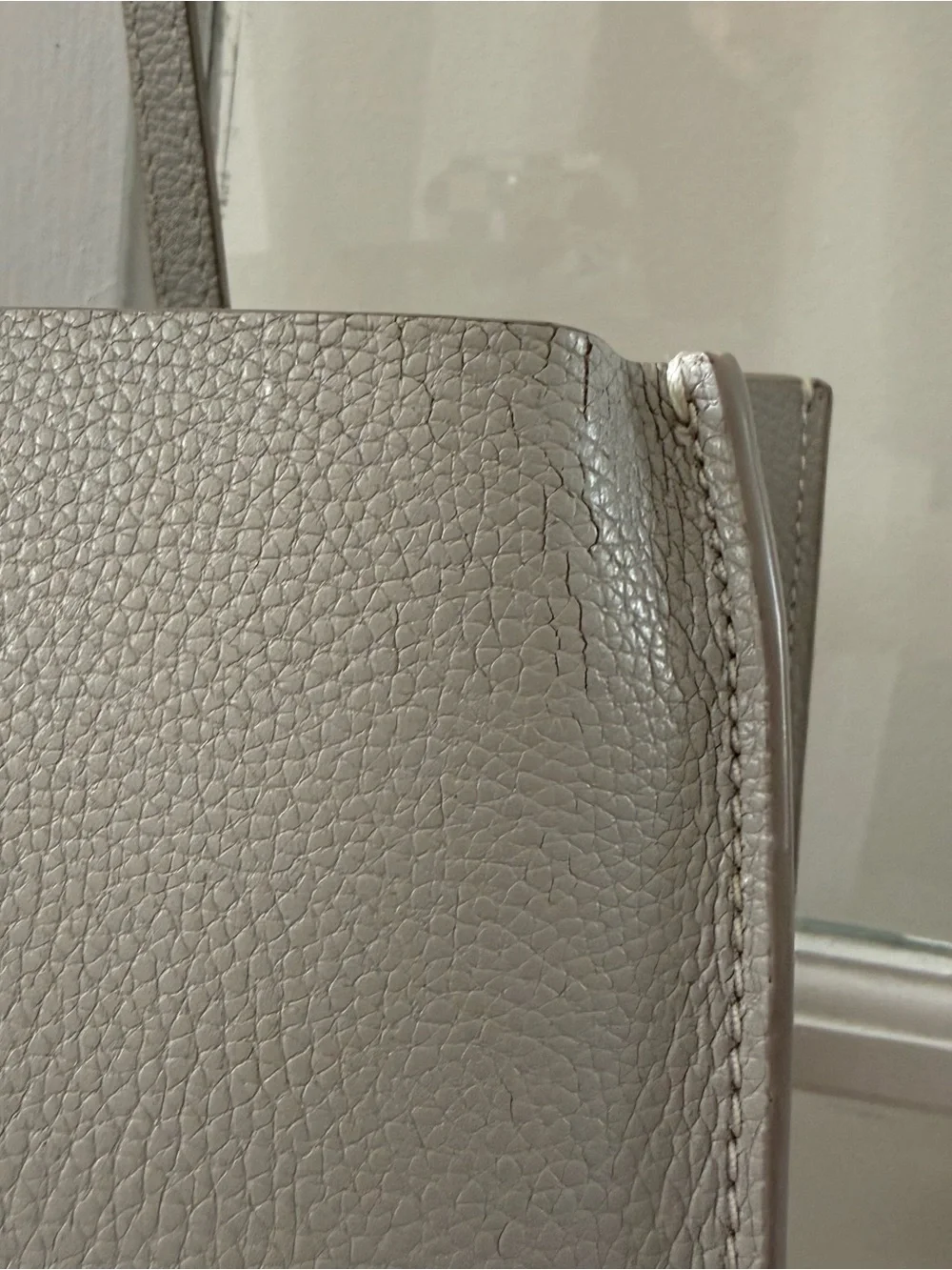 Marc Jacobs Pebbled Leather Tote in Light Grey - Picture 3 of 5
